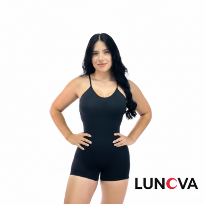 Faja Moldeadora Tejida de Pierna Corta con Tirantes